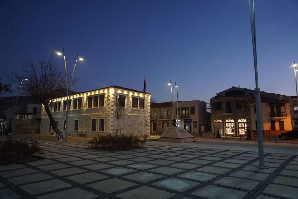 Villa Fokai Hotel Yenifoca Esterno foto
