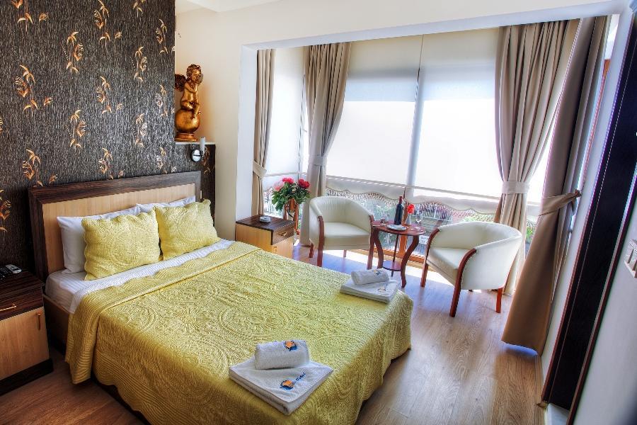 Villa Fokai Hotel Yenifoca Esterno foto