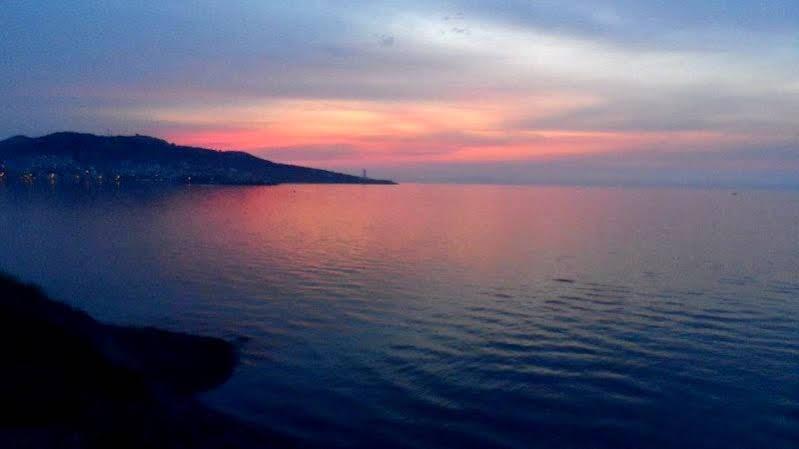 Villa Fokai Hotel Yenifoca Esterno foto